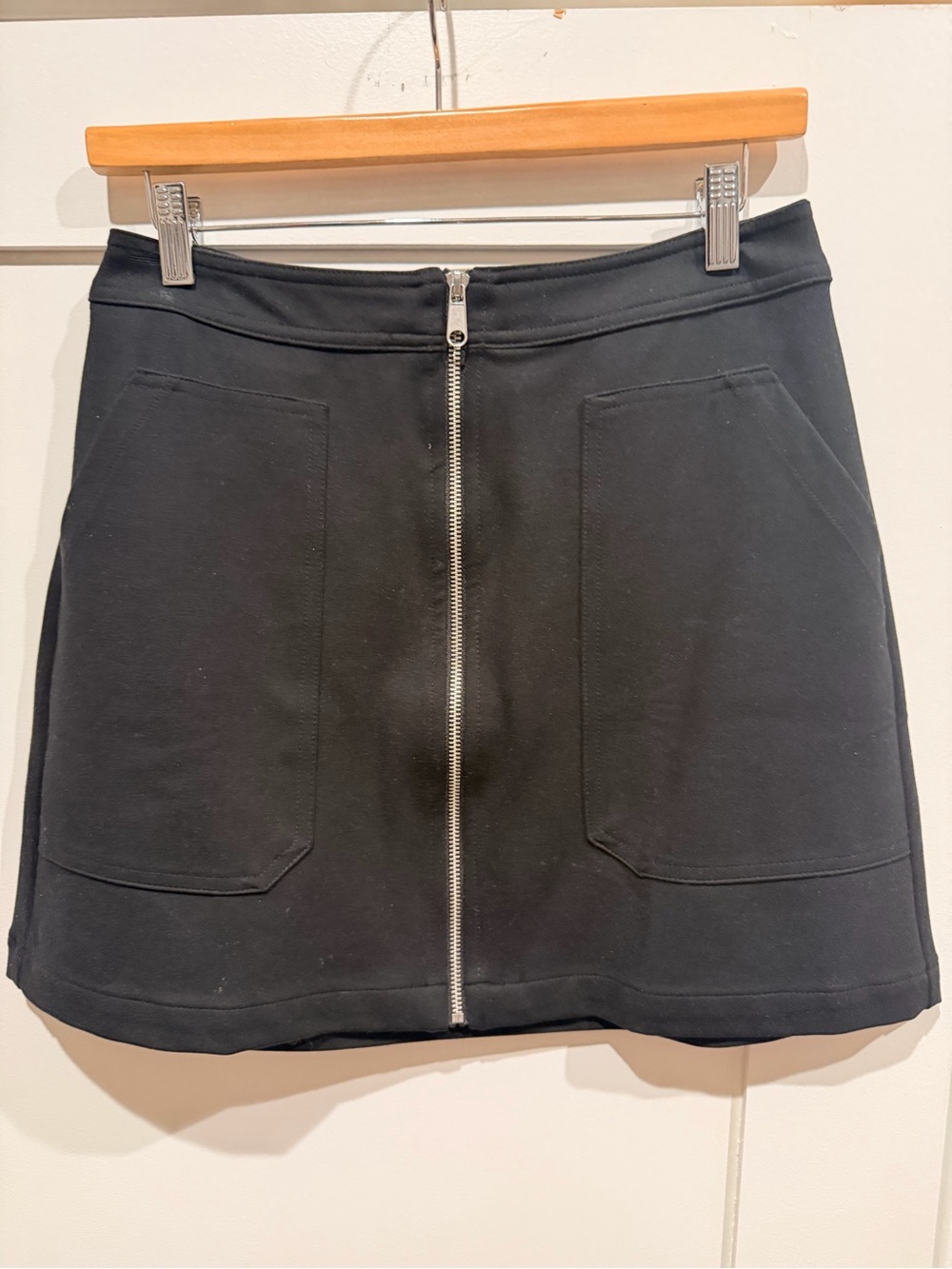 Bar III Black Front-Zip Pocket Mini Skirt